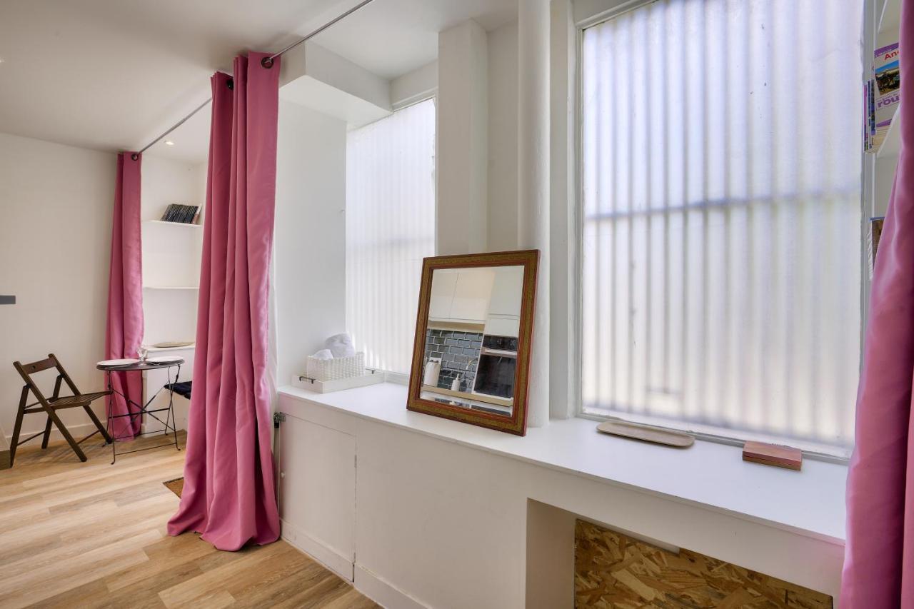 Sweet Apartment In The Heat Of The 15Th Paris Exteriör bild