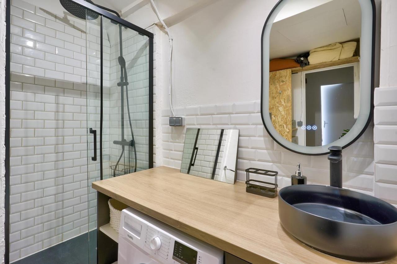 Sweet Apartment In The Heat Of The 15Th Paris Exteriör bild
